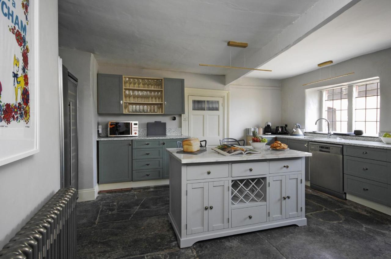 Topside House - Beautiful 7 Bedroom House With Hottub Wifi And Parking Near Bath Wells Frome Oakhill Exteriör bild