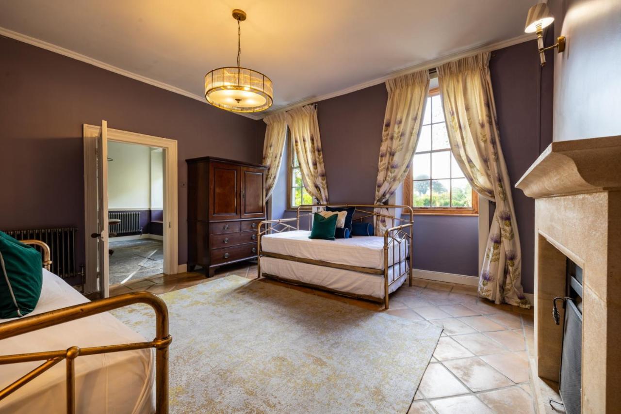 Topside House - Beautiful 7 Bedroom House With Hottub Wifi And Parking Near Bath Wells Frome Oakhill Exteriör bild