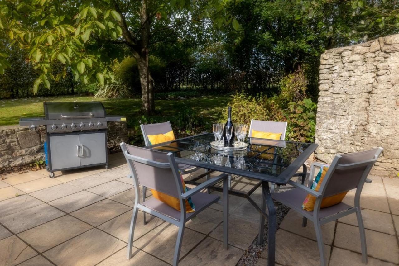 Topside House - Beautiful 7 Bedroom House With Hottub Wifi And Parking Near Bath Wells Frome Oakhill Exteriör bild